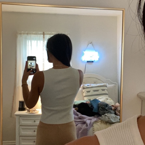 CROP TOP - Picture 2 of 2